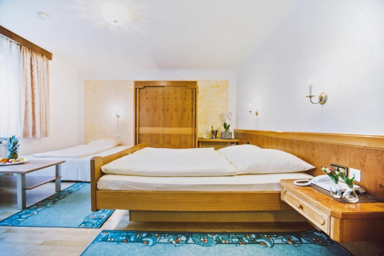 Blochums Gasthof Hirsch Marktoberdorf Extérieur photo
